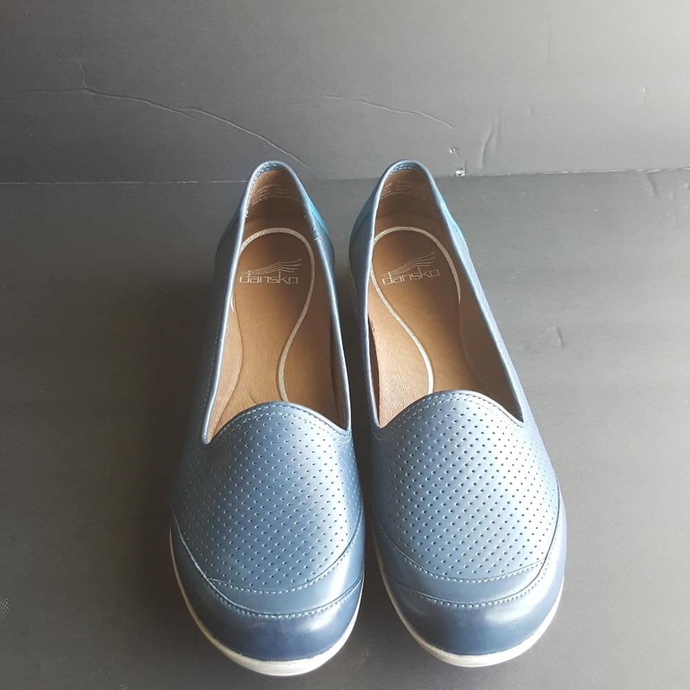 NWOT DANSKO MARJORIE CLOGS SIZE 38